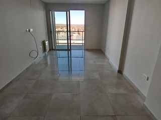Foto 4 de Departamento 2 dormitorios y cochera - Neuquen capital