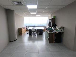 Foto 4 de Oficina en Venta, Edificio The Point, Puerto Santa Ana,  MaxB