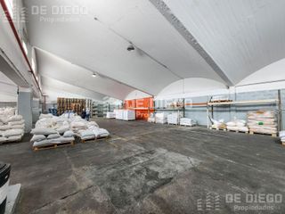 Foto 9 de Alquiler Deposito 4.155 m2 con oficinas y playa de maniobra Munro Vicente Lopez