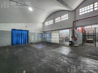 Foto 6 de Alquiler Deposito 4.155 m2 con oficinas y playa de maniobra Munro Vicente Lopez