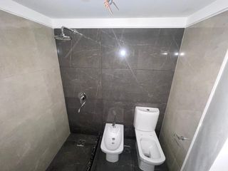 Foto 13 de Venta - Departamento 1 dormitorio con balcon , patio y parrillero