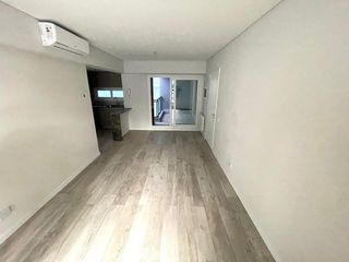 Foto 2 de Venta - Departamento 1 dormitorio con balcon , patio y parrillero