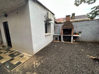 Foto 2 de Casa ubicada en General Frías al 200