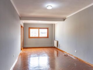 Foto 6 de Departamento de 2 Dormitorios y cochera en Alquiler- calle Alvarado, Salta