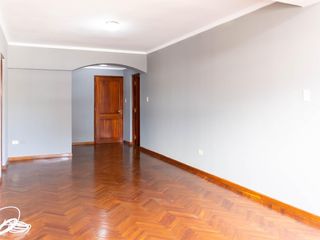 Foto 10 de Departamento de 2 Dormitorios y cochera en Alquiler- calle Alvarado, Salta