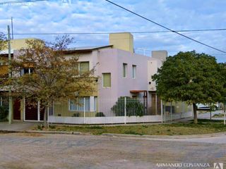 Foto 1 de Departamento en Puerto Madryn