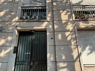 Foto 1 de Departamento en  alquiler tres dormitorios dos cocheras