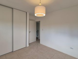 Foto 12 de Departamento en  Neuquen
