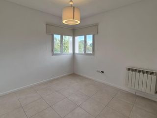 Foto 10 de Departamento en  Neuquen