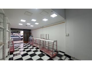 Foto 8 de La  Mariscal, Local Comercia en Renta, 150m2, 2 Ambientes