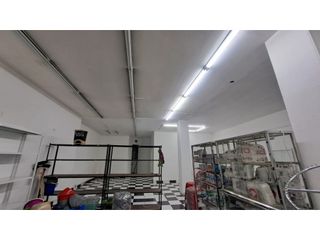 Foto 11 de La  Mariscal, Local Comercia en Renta, 150m2, 2 Ambientes
