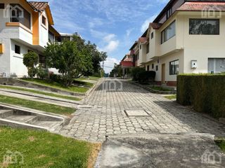 Foto 1 de CASA DE VENTA EN AMAGASÍ DEL INCA