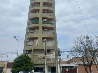 Foto 1 de VENTA, DEPARTAMENTO 2 HAB, AV PEDRO LEÓN GALLO