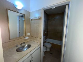 Foto 6 de VENTA, DEPARTAMENTO 2 HAB, AV PEDRO LEÓN GALLO