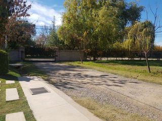 Foto 1 de LOTE EN BARRIO SEMIPRIVADO, VISTALBA