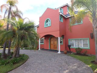 Foto 1 de CASA EN VENTA BARRIO SANTA MARIA DE TIGRE
