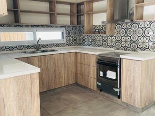 Foto 1 de Triplex en Adrogue