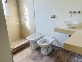 Foto 11 de Triplex en Adrogue