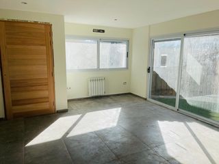Foto 14 de Triplex en Adrogue