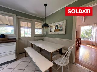 Foto 7 de Casa en venta en Laureles - hermoso jardin