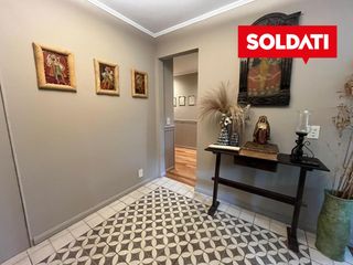 Foto 5 de Casa en venta en Laureles - hermoso jardin