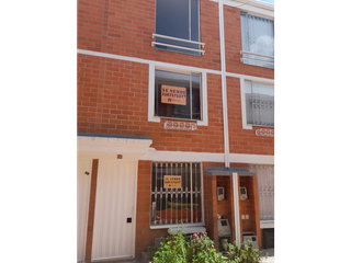 Foto 3 de Venta de Casa en Laureles de Nueva Castilla - El Tintal, Bogotá