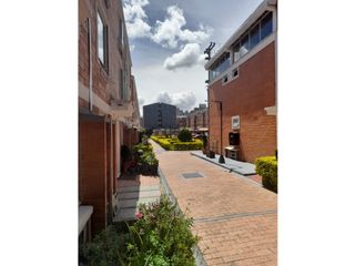Foto 4 de Venta de Casa en Laureles de Nueva Castilla - El Tintal, Bogotá