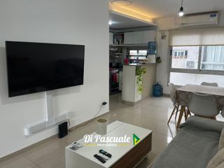 Foto 6 de VENTA Departamento 2 Ambientes con Cochera - Moreno Norte