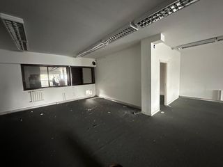 Foto 7 de Oficinas en alquiler - 868 m2 - Lote propio sin expensas - 15 cocheras.