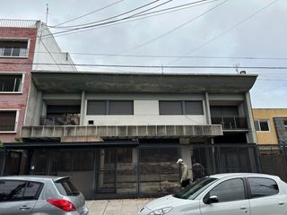 Foto 14 de Oficinas en alquiler - 868 m2 - Lote propio sin expensas - 15 cocheras.