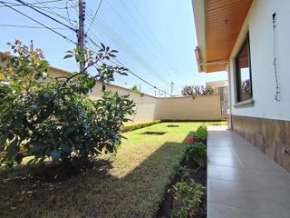Foto 22 de Casa en Renta de 4 dormitorios mas 1 departamento independiente