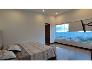 Foto 14 de 8273283 Arriendo Casa Amoblada en las Palmas Medellín