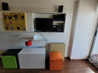 Foto 10 de Departamento Monoambiente amoblado con balcón, pileta, parrilla. Barracas - Alquiler temporario