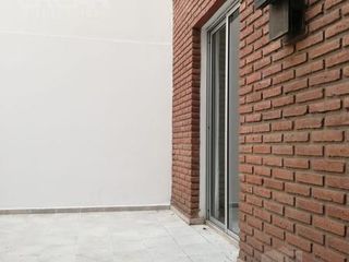 Foto 11 de Departamento Planta Baja con Patio - Centro