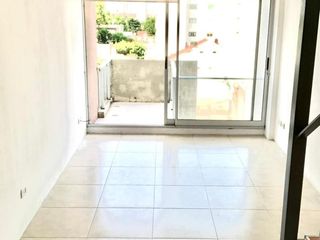Foto 3 de Departamento en venta - 2 Dormitorios 2 Baños - Villa Urquiza