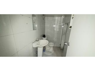 Foto 17 de VENDO OFICINA COMERCIAL 450M2 - AUTO NORTE CON 104 PASADENA