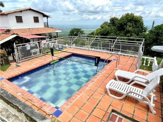 Foto 1 de FINCA EN VENTA EN EL CASTILLO SANTA ELENA EL CERRITO