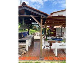 Foto 7 de FINCA EN VENTA EN EL CASTILLO SANTA ELENA EL CERRITO