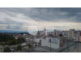 Foto 7 de Apartamento en arriendo, barrio Los Rosales, Manizales