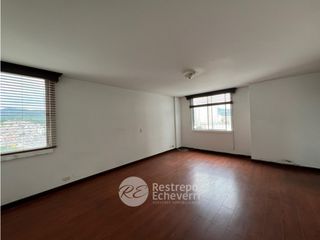 Foto 16 de Apartamento en arriendo, barrio Los Rosales, Manizales