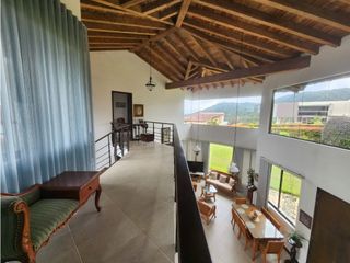 Foto 2 de Casa en Arriendo Loma del Escobero Envigado