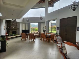 Foto 3 de Casa en Arriendo Loma del Escobero Envigado