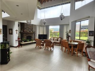 Foto 4 de Casa en Arriendo Loma del Escobero Envigado