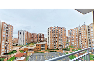Foto 8 de SE VENDE APARTAMENTO EN GRAN GRANADA - ENGATIVA