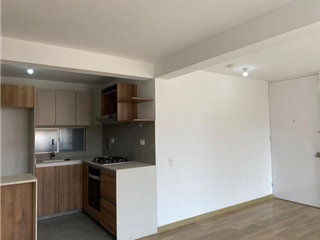 Foto 3 de SE VENDE APARTAMENTO EN GRAN GRANADA - ENGATIVA