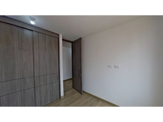 Foto 16 de SE VENDE APARTAMENTO EN GRAN GRANADA - ENGATIVA