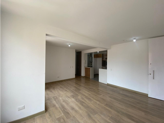 Foto 4 de SE VENDE APARTAMENTO EN GRAN GRANADA - ENGATIVA