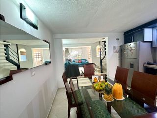 Foto 5 de SE VENDE CASA CONJUNTO BILBAO MADRID