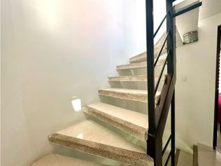 Foto 19 de SE VENDE CASA CONJUNTO BILBAO MADRID