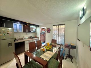 Foto 6 de SE VENDE CASA CONJUNTO BILBAO MADRID